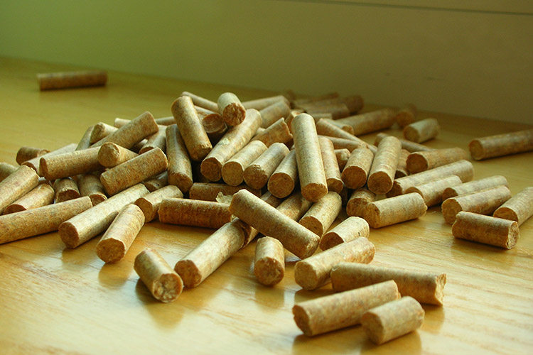 a picture of high quality wood pellet